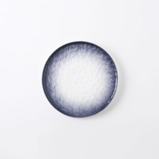 8-inch Ceramic Plate with Gradual Color Stone Pattern: Elevate your dining experience with this stylish and unique dinnerware piece Color A
