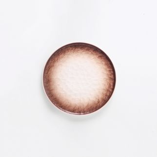 8-inch Ceramic Plate with Gradual Color Stone Pattern: Elevate your dining experience with this stylish and unique dinnerware piece Color B