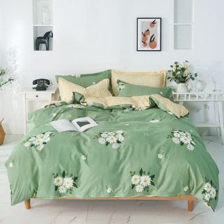 4-Piece Bedding Set made of luxurious cotton and soft microfiber, including 1 duvet/quilt cover, 1 flat sheet, and 2 pillowcases. Suitable for King-sized 2.2m bed (220*240cm) Variant A