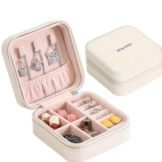 Compact and portable, this jewelry box is perfect for travel and storage of your precious accessories Model A