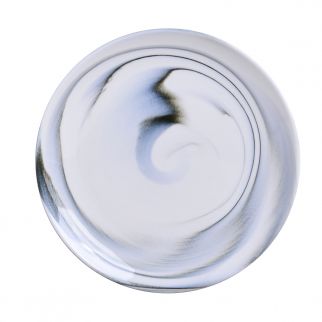A low-surface marble plate with a diameter of 10 inches.