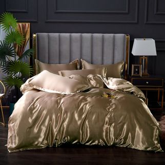 Microfiber Four-Piece Bedding Set: Includes 1 Quilt Cover, 1 Flat Sheet, and 2 Pillowcases for a 2m Bed (220*240cm) Style 5