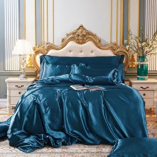 Microfiber Four-Piece Bedding Set: Includes 1 Quilt Cover, 1 Flat Sheet, and 2 Pillowcases for a 2m Bed (220*240cm) Style 1