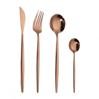4-Piece Rose Gold Stainless Steel Cutlery Set: Enhance your dining table with this stylish and durable cutlery set
