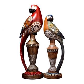 Elegant European-style luxury living room creative decor parrot sculptures.